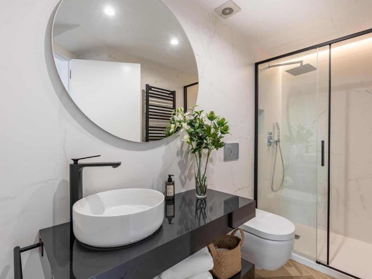 شقة Luxury Alhambra Penthouse Collection Gran Via غرناطة المظهر الخارجي الصورة